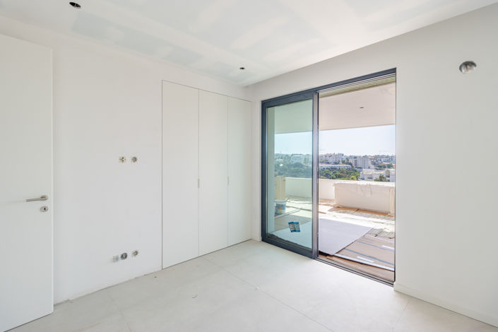 Image No.22-2 Bed Apartment for sale