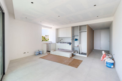 2 LIVING ROOM.jpg