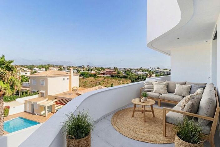 Image No.4-2 Bed Apartment for sale