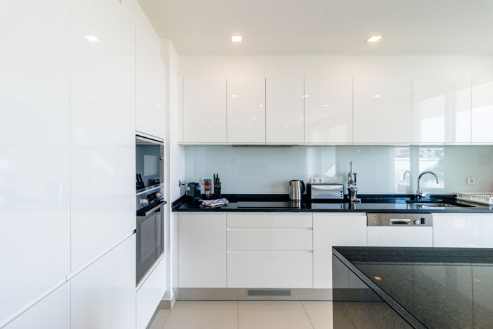 Image No.14-3 Bed Apartment for sale