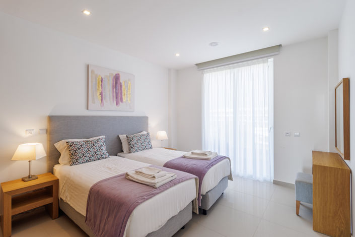 Image No.23-3 Bed Apartment for sale