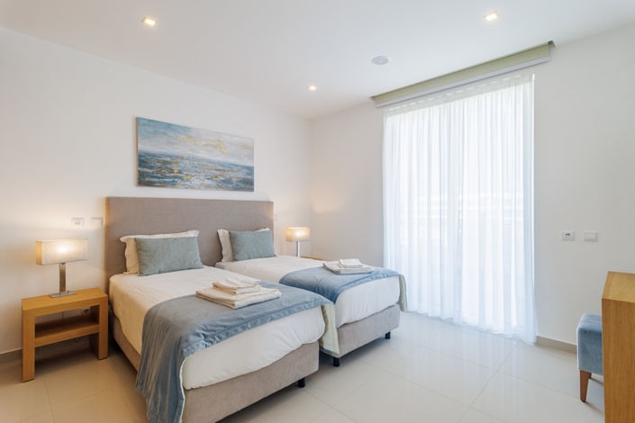 Image No.27-3 Bed Apartment for sale