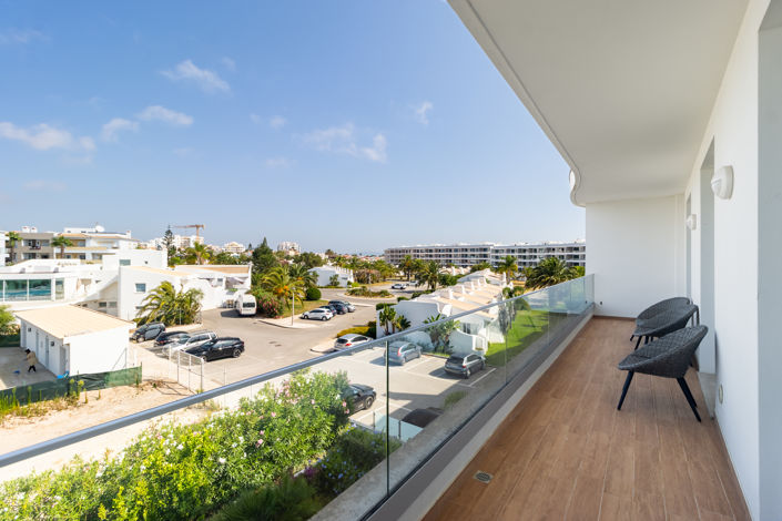 Image No.29-3 Bed Apartment for sale