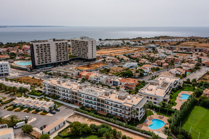 Image No.34-3 Bed Apartment for sale