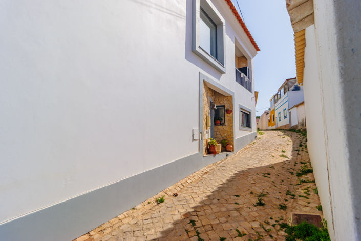 Image No.29-2 Bed Village House for sale