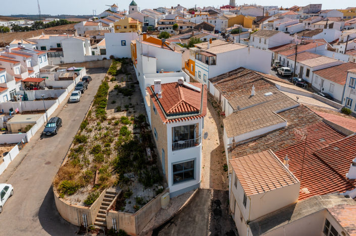 Image No.33-2 Bed Village House for sale