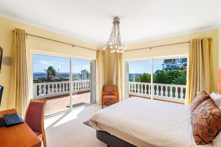 Image No.20-5 Bed Villa for sale