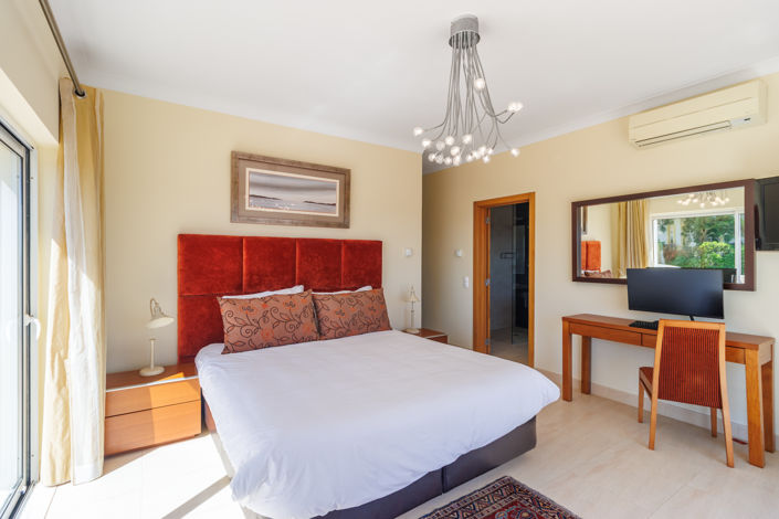 Image No.21-5 Bed Villa for sale