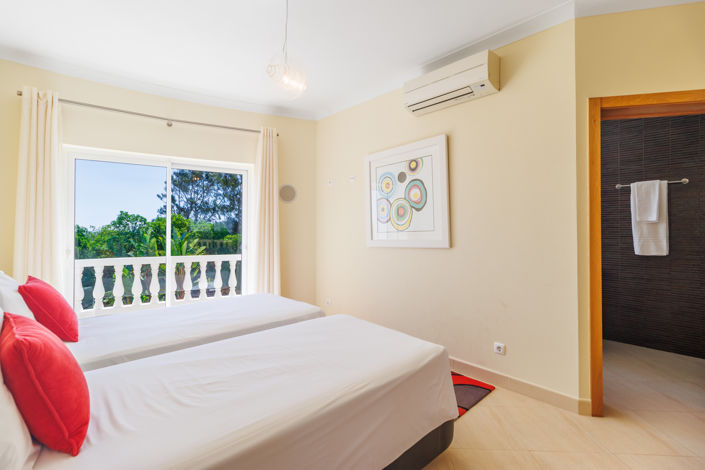 Image No.37-5 Bed Villa for sale