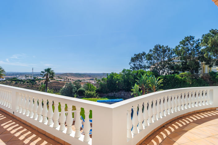 Image No.48-5 Bed Villa for sale