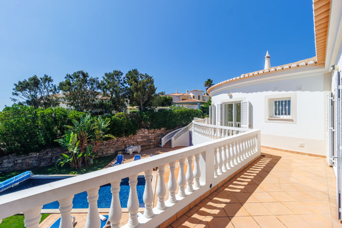 Image No.50-5 Bed Villa for sale