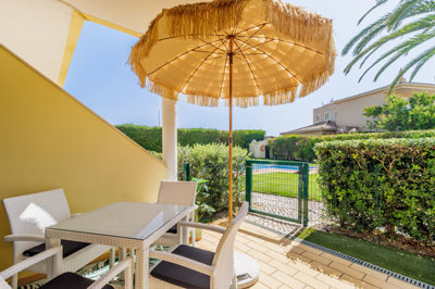 23 BACKYARD.jpg