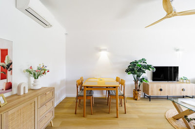 3 LIVING ROOM.jpg