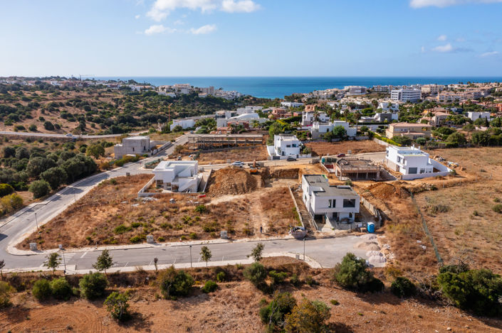 Image No.16-Terrain de 3 chambres à vendre à Lagos