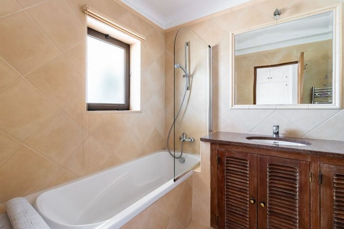 Image No.25-4 Bed Villa for sale