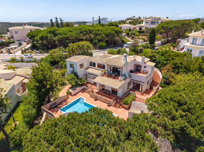 Image No.59-4 Bed Villa for sale