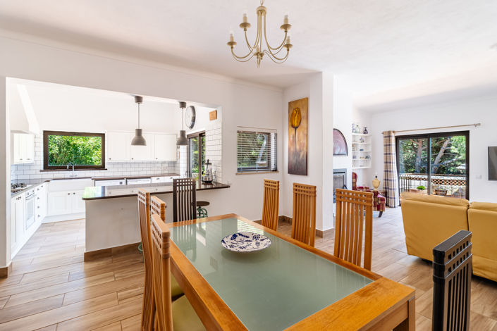 Image No.9-4 Bed Villa for sale