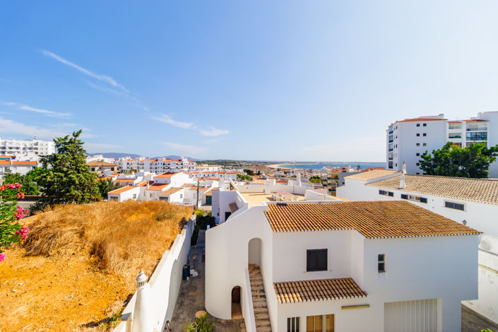 Image No.21-3 Bed Villa for sale