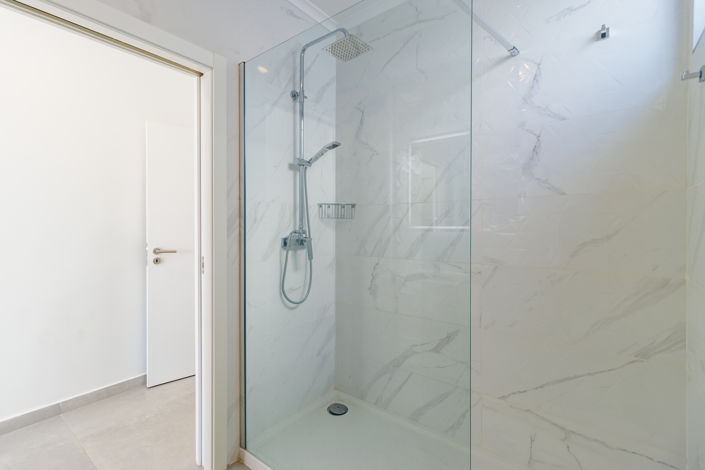 Image No.29-3 Bed Villa for sale