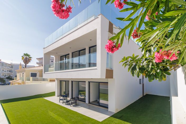 Image No.50-3 Bed Villa for sale