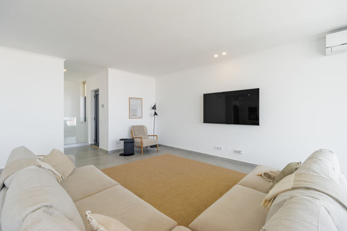 Image No.7-3 Bed Villa for sale