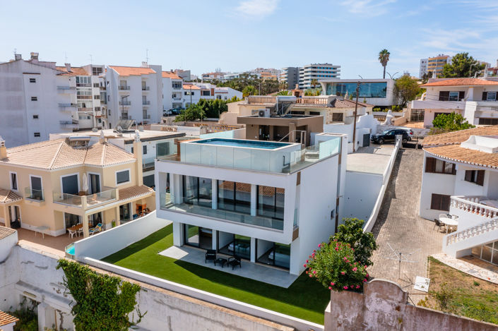 Image No.92-3 Bed Villa for sale