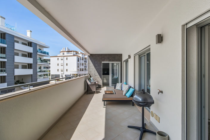 Image No.24-2 Bed Apartment for sale