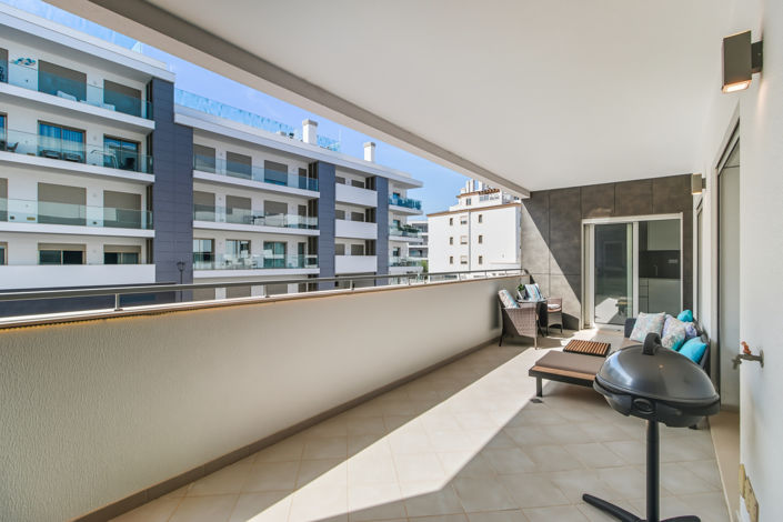 Image No.25-2 Bed Apartment for sale