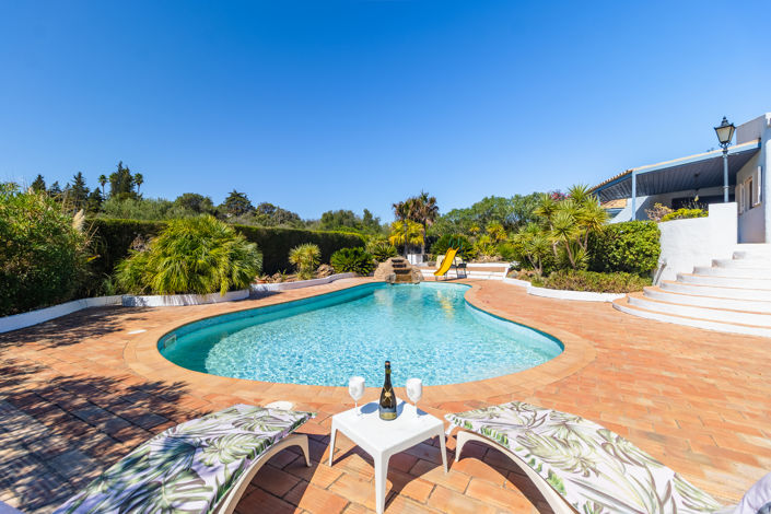 Image No.3-Villa de 5 chambres à vendre à Lagos