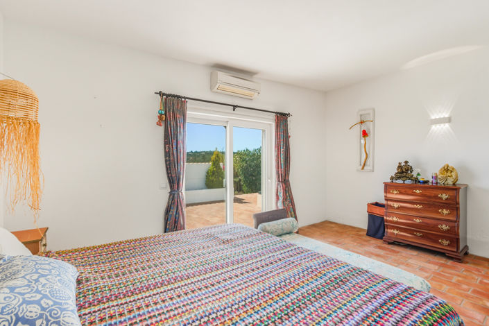 Image No.51-5 Bed Villa for sale