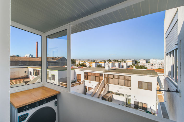 Image No.18-2 Bed Apartment for sale