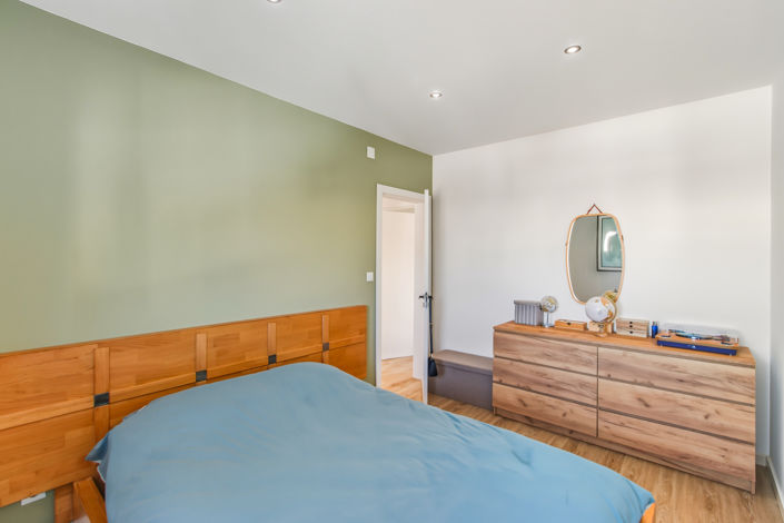 Image No.20-2 Bed Apartment for sale