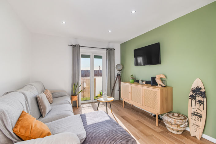 Image No.3-2 Bed Apartment for sale