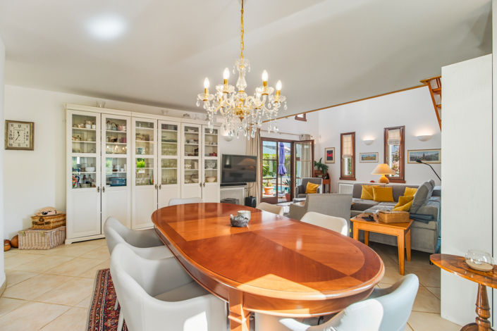 Image No.7-3 Bed Villa for sale