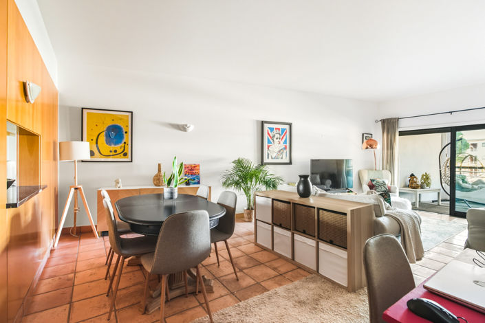 Image No.3-Appartement de 2 chambres à vendre à Lagos