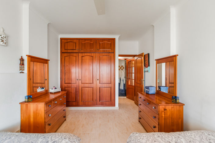 Image No.18-2 Bed Apartment for sale