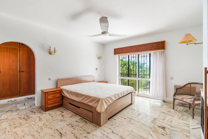 Image No.36-4 Bed Villa for sale