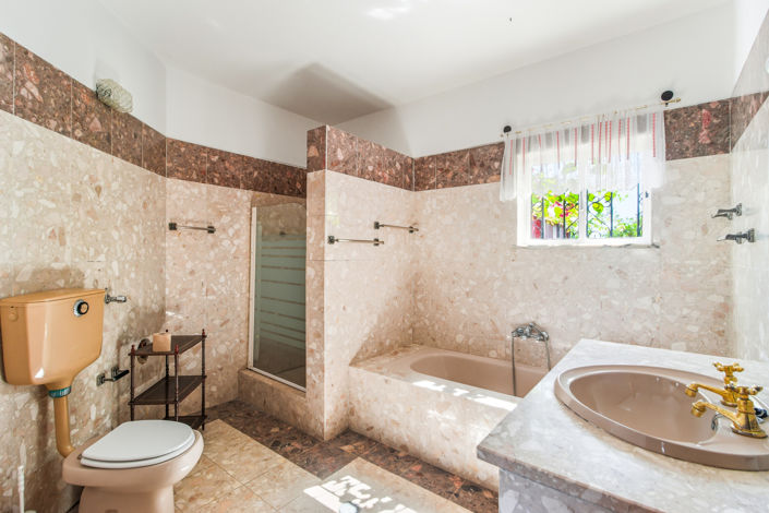 Image No.40-4 Bed Villa for sale