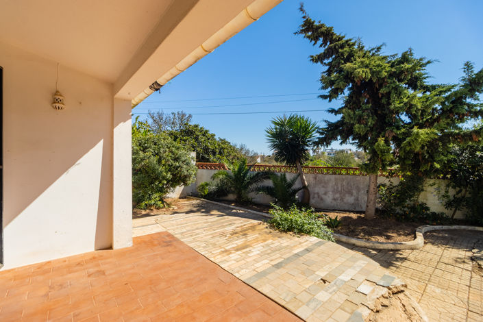 Image No.48-4 Bed Villa for sale