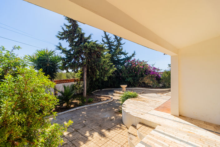 Image No.52-4 Bed Villa for sale