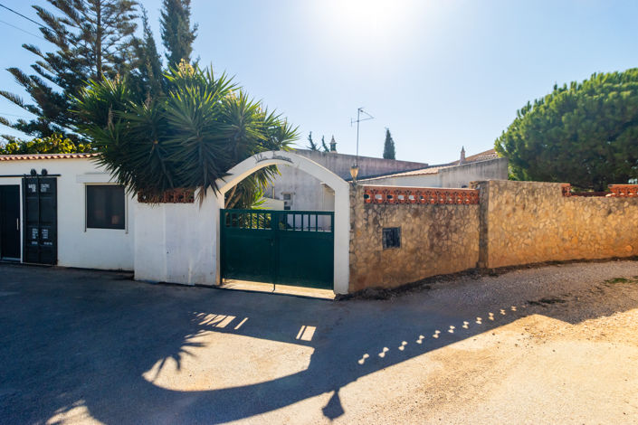 Image No.68-4 Bed Villa for sale