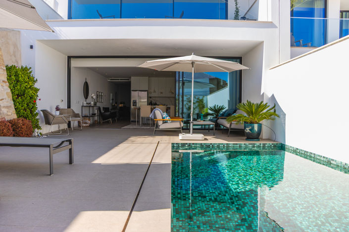 Image No.3-3 Bed Villa for sale