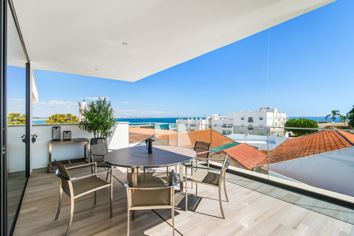 Image No.47-3 Bed Villa for sale