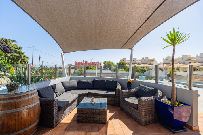 Image No.72-4 Bed Villa for sale