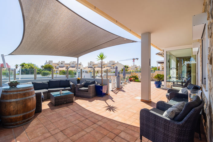 Image No.79-4 Bed Villa for sale