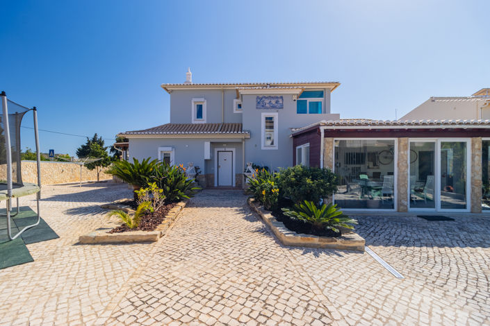 Image No.89-4 Bed Villa for sale