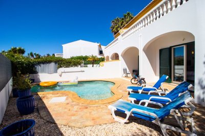 Pool area_a (Large).jpg