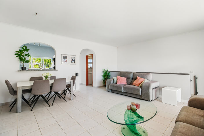 Image No.8-3 Bed Townhouse for sale