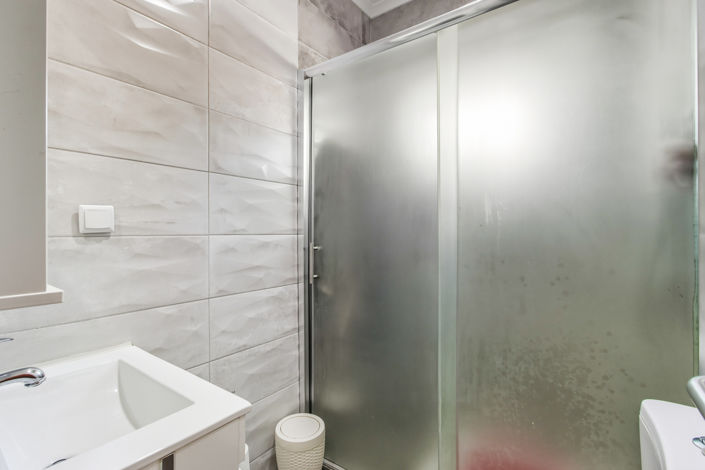 Image No.30-3 Bed Village House for sale