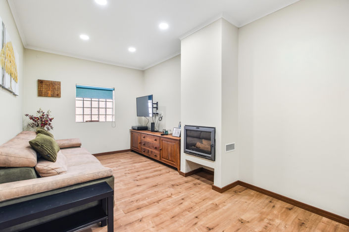 Image No.4-3 Bed Village House for sale